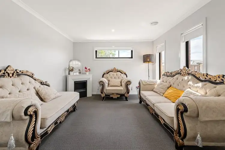 Second view of Homely house listing, 10 Cranbrook Street, Strathtulloh VIC 3338