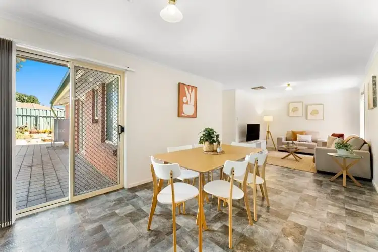 Fourth view of Homely house listing, 5 Knightsbridge Court, Hillbank SA 5112