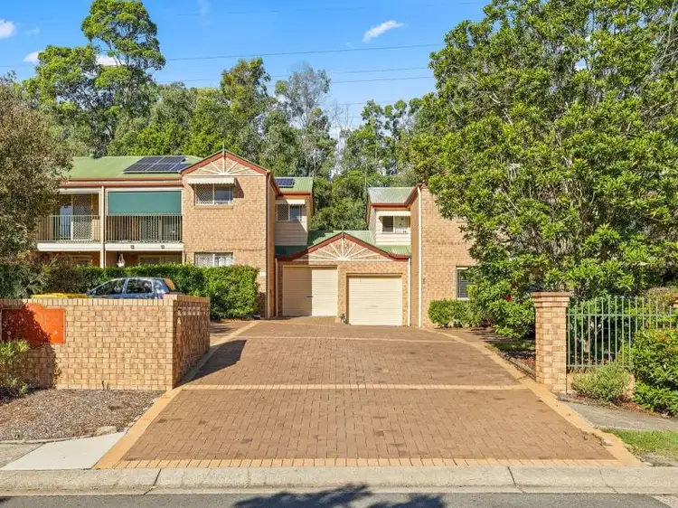 7 Farr Jones Court