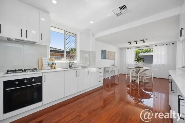 18 Elsie Street
