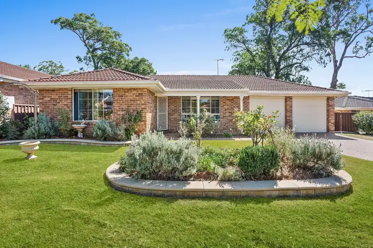 17 Southdown Road, Elderslie NSW 2570