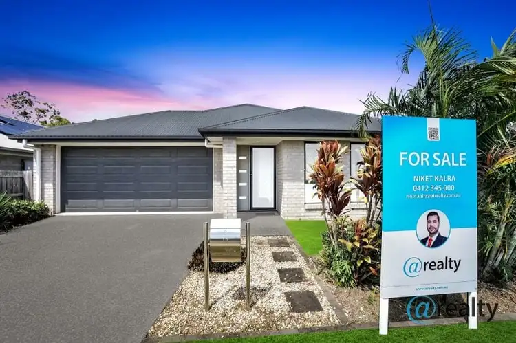 15 Frederick Place, Park Ridge QLD 4125