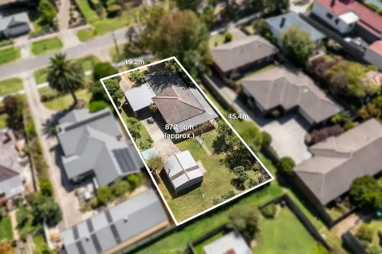 12 Blannin Street, Healesville VIC 3777