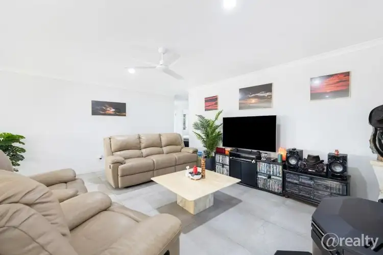 Fifth view of Homely house listing, 2/12 Bentley Way, Urraween QLD 4655