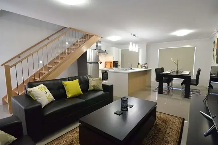 5/11 Side Street, West Gladstone QLD 4680