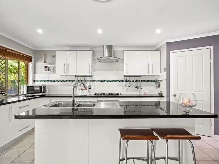 32 Winch Court, Banksia Beach QLD 4507