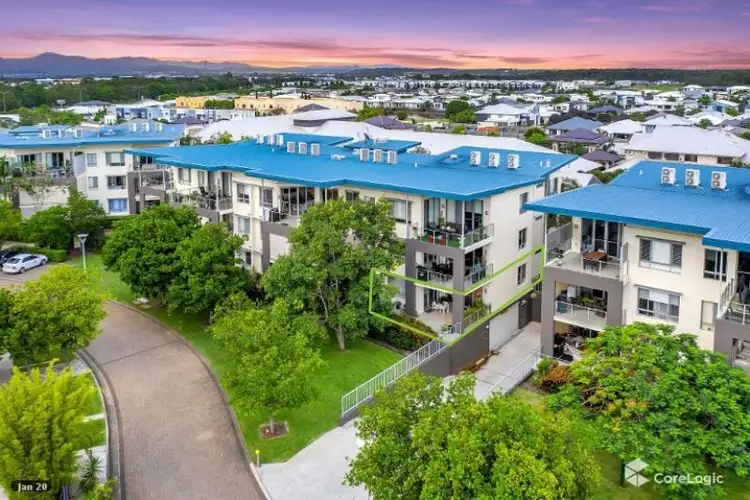 611/3 Pendraat Parade, Hope Island QLD 4212
