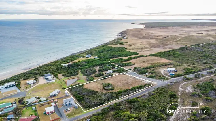 86 Bellbuoy Beach Road, Low Head TAS 7253