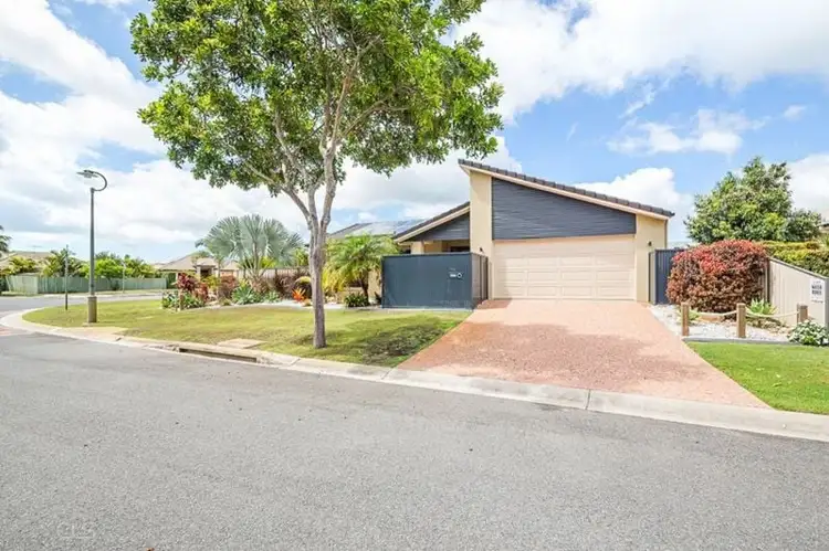 121 Endeavour Drive