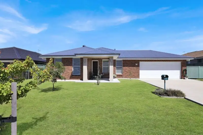 Main view of Homely house listing, 8 Lew Avenue, Eglinton NSW 2795