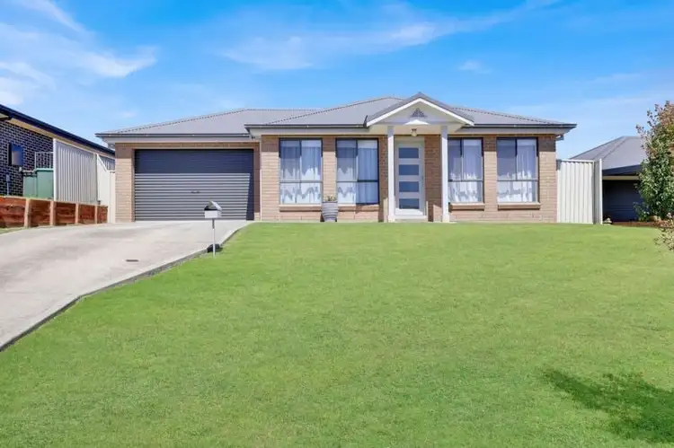 Main view of Homely house listing, 16 Wellesley Court, Raglan NSW 2795