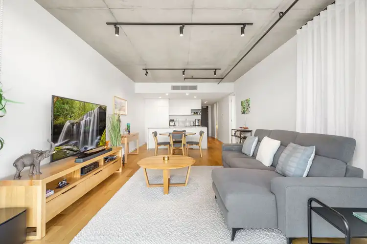 Fifth view of Homely apartment listing, 304/5 Merewether Street, Newcastle NSW 2300