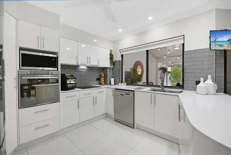 Sixth view of Homely townhouse listing, 122/125 Santa Cruz Boulevard, Clear Island Waters QLD 4226