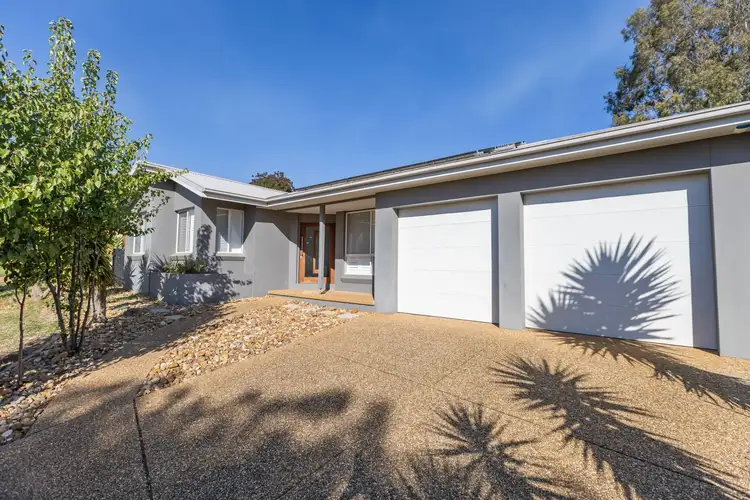 26 Brooklyn Drive, Bourkelands NSW 2650