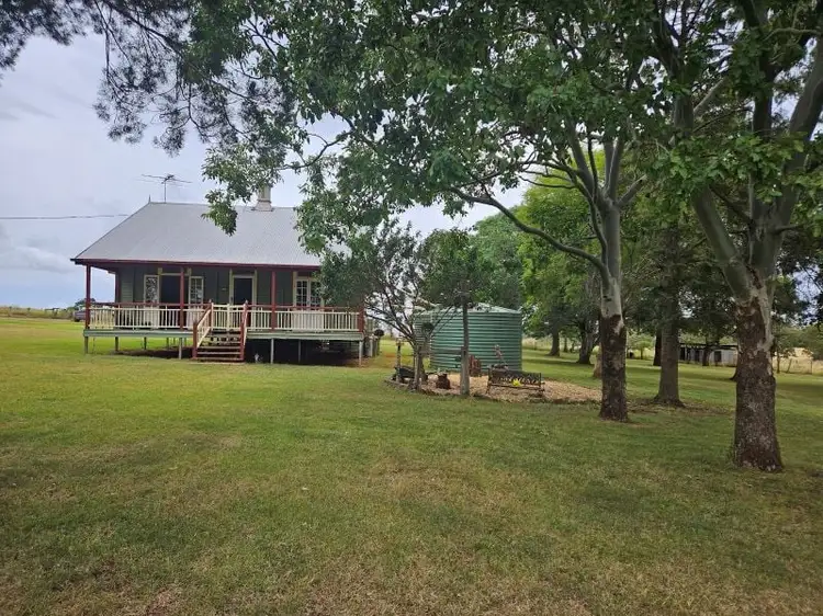 327 Haden Peranga Road, Haden QLD 4353