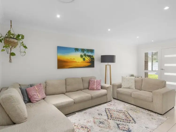 Fourth view of Homely villa listing, 4/81 Reddall Parade, Lake Illawarra NSW 2528