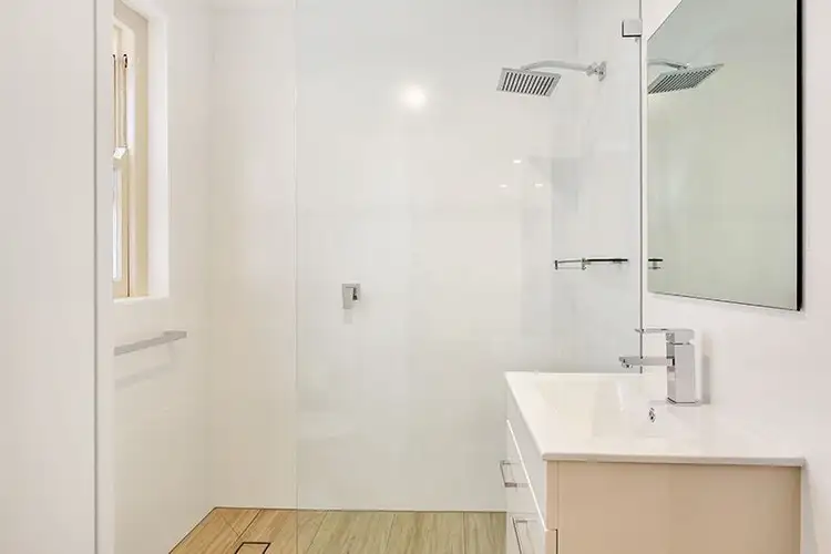 Fourth view of Homely apartment listing, 11/8 Onslow Avenue, Elizabeth Bay NSW 2011