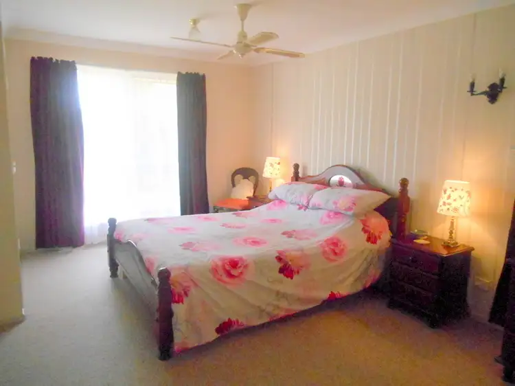 Seventh view of Homely house listing, 4 Carriage Cresent, Beerburrum QLD 4517