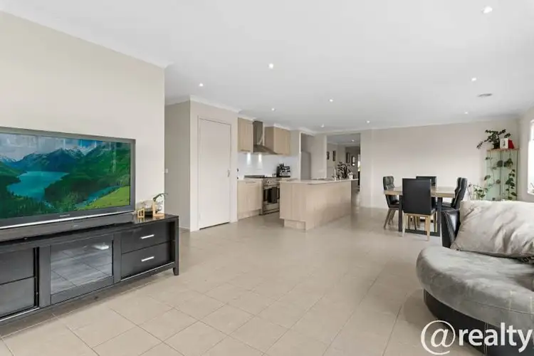 Fifth view of Homely house listing, 17 Wiltons Crescent, Drouin VIC 3818