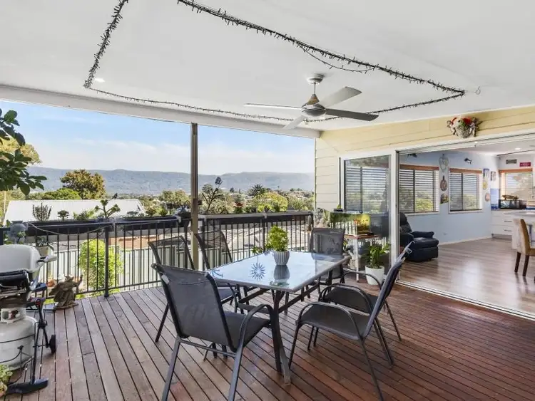 4 Shiral Avenue, Kanahooka NSW 2530