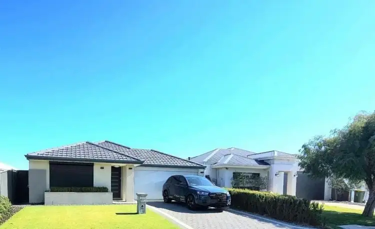 11 Temptation Drive, Jindalee WA 6036