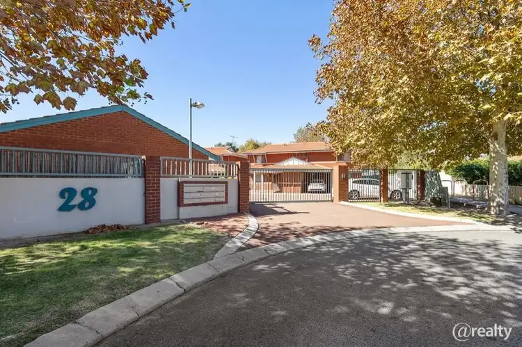 1/28 Luton Close, Ballajura WA 6066