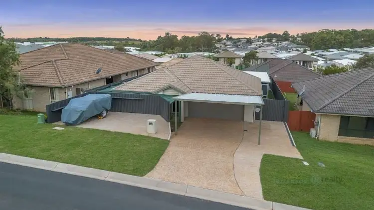 24 Apache Street, Dakabin QLD 4503