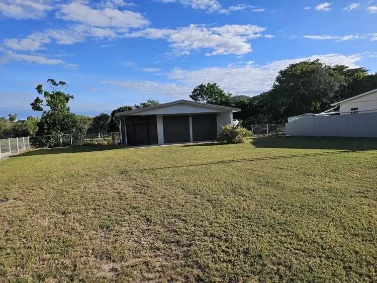 20 Pioneer Drive, Dingo Beach QLD 4800
