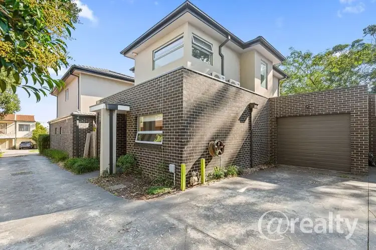 2/3 Nockolds Crescent, Noble Park VIC 3174