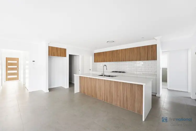 6 Chapman Street, Tahmoor NSW 2573