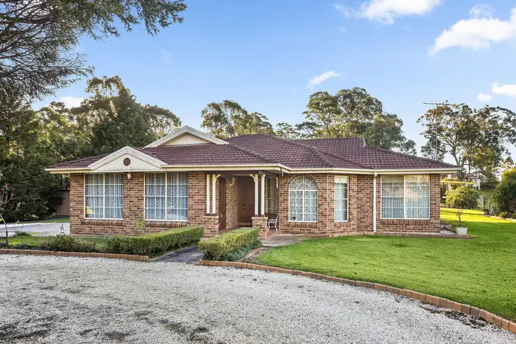 5 Greenacre Drive, Tahmoor NSW 2573
