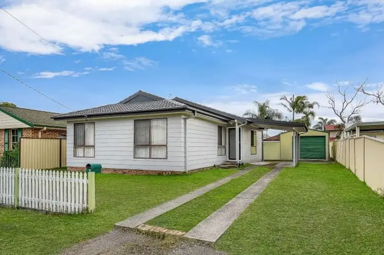 82 Katoomba Avenue, San Remo NSW 2262