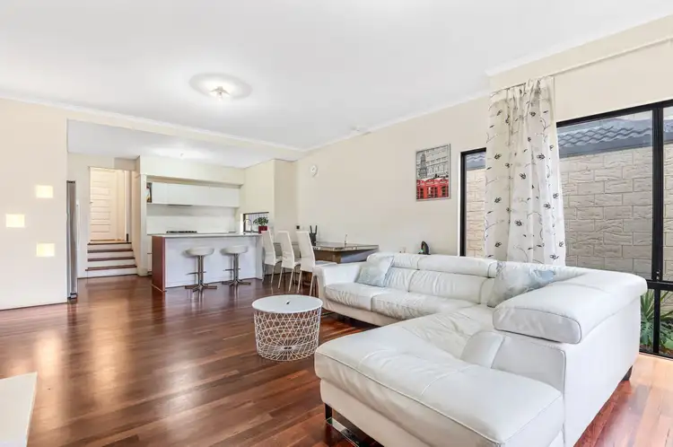 Fifth view of Homely house listing, 2 Falstaff Crescent, Spearwood WA 6163