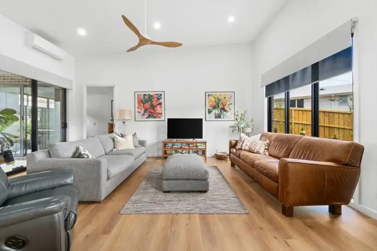 Fourth view of Homely house listing, 10 Centella Court, Korumburra VIC 3950