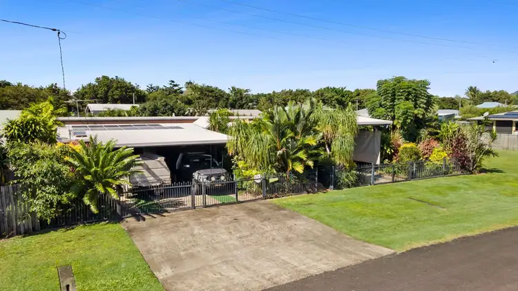 10 Gowland Street, Kurrimine Beach QLD 4871