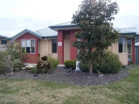 2/12 Staff Road, Electrona TAS 7054