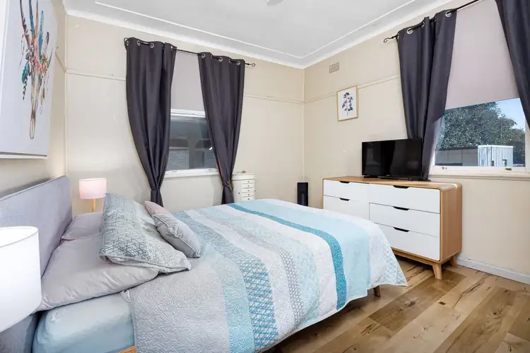 Fifth view of Homely house listing, 22 Northcott Parade, Mount Austin NSW 2650