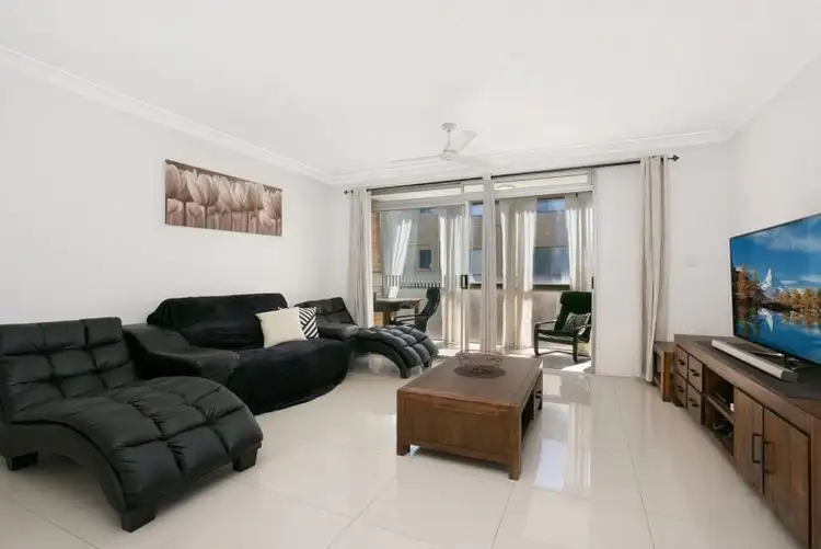 Third view of Homely apartment listing, 2/60 Earl Street, Greenslopes QLD 4120