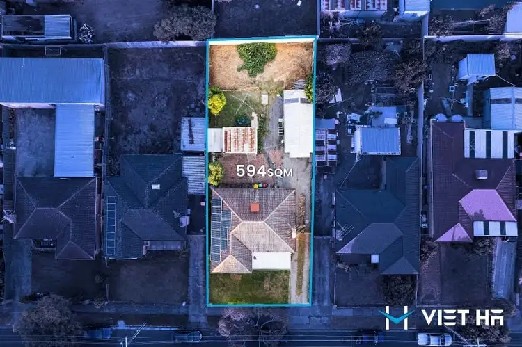 7 Emerald Drive, Springvale VIC 3171