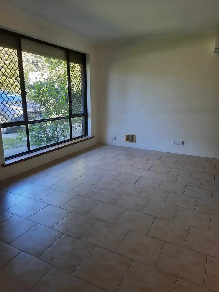 Third view of Homely house listing, 6 Hemingway Drive, Camillo WA 6111