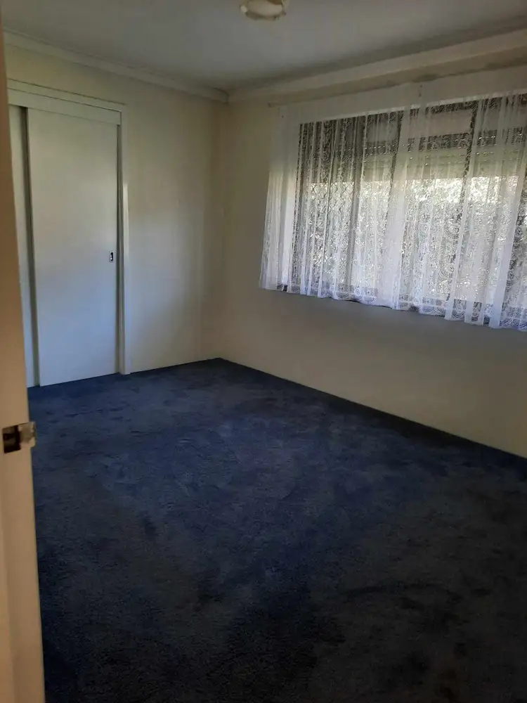 Seventh view of Homely house listing, 6 Hemingway Drive, Camillo WA 6111