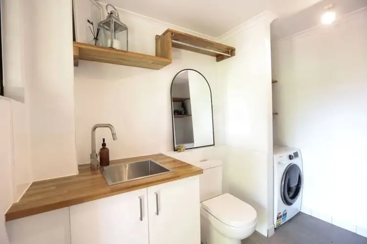 Fifth view of Homely townhouse listing, 4/30 Brayshaw Crescent, Millner NT 810