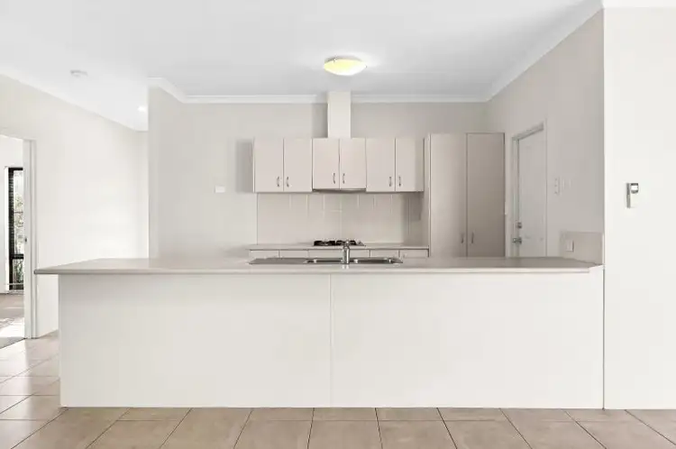 Sixth view of Homely unit listing, 82 Princeton Circuit, Aubin Grove WA 6164