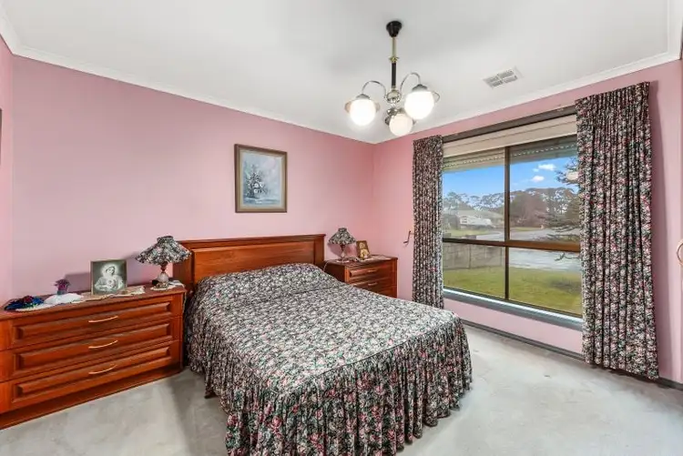 Third view of Homely house listing, 3 Jacaranda Court, Mount Gambier SA 5290
