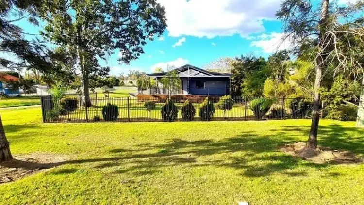 30 Burns Street, Fernvale QLD 4306