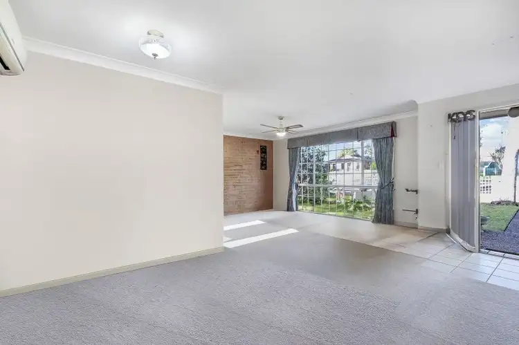 Second view of Homely villa listing, 1/5-21 Vales Road, Mannering Park NSW 2259