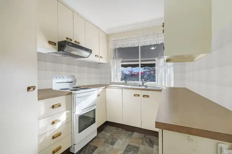 Fourth view of Homely villa listing, 1/5-21 Vales Road, Mannering Park NSW 2259