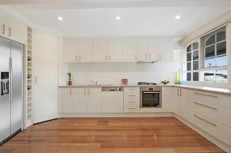 Second view of Homely unit listing, 4/10 Baringhup Street, Cheltenham VIC 3192