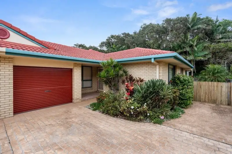 Main view of Homely villa listing, 2/40 Bayview Drive, East Ballina NSW 2478