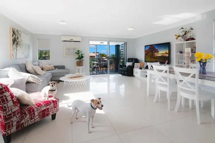 Main view of Homely unit listing, 10/24-26 Proud Street, Labrador QLD 4215